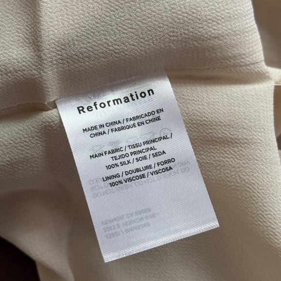 Reformation Erin Silk Top Size 2 - Picture 5 of 5